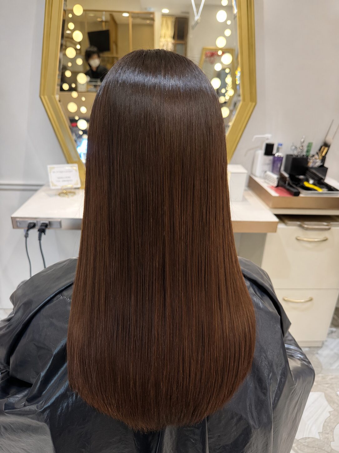 Tunisian hair after acid straightening, sleek straight result, Ginza Tokyo